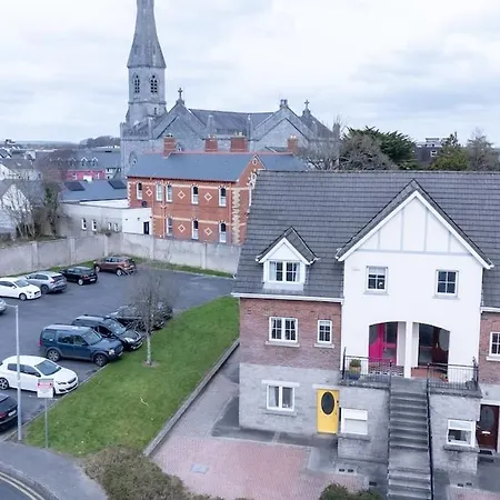 Townhouse In The Heart Of Co Clare Сasa de vacaciones Ennis